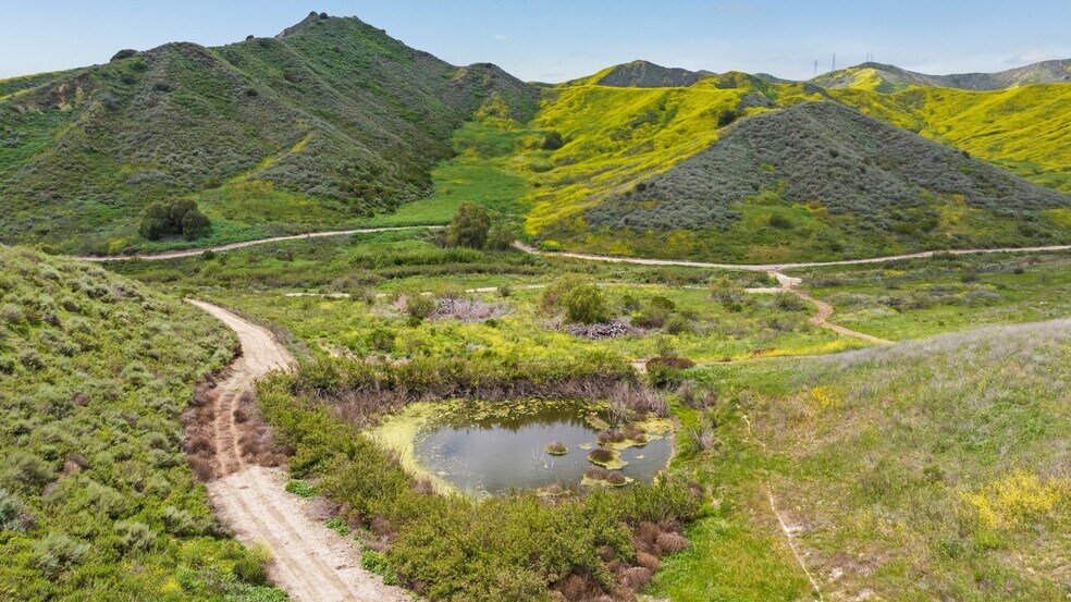 More Photos Of 0 Dickenson Rd, Santa Paula Land For Sale