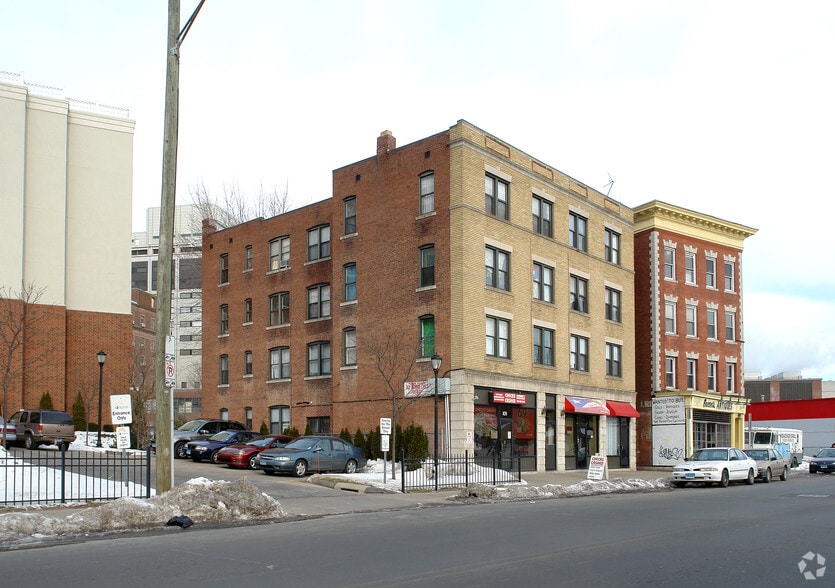 Primary Photo Of 97-103 Maple Ave, Hartford Apartments For Lease