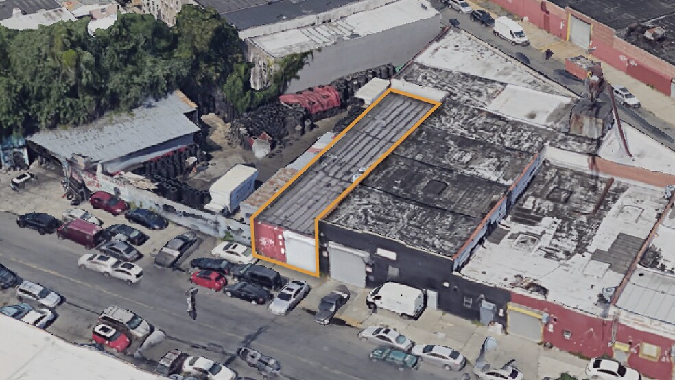 Primary Photo Of 725 E 98th St, Brooklyn Warehouse For Lease