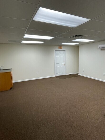 More Photos Of 2933 W Germantown Pike, Eagleville Loft Creative Space For Lease
