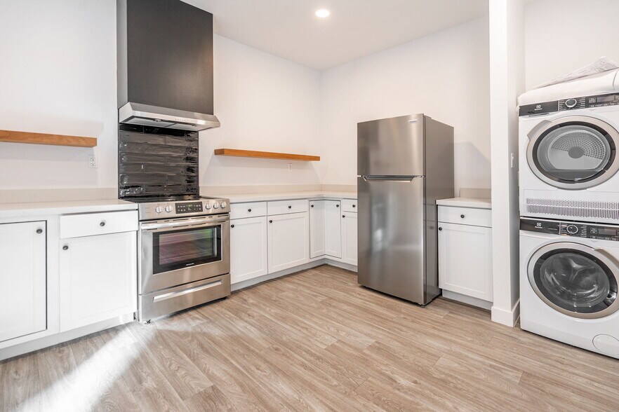 More Photos Of 719 W Missouri Ave, Phoenix Apartments For Sale