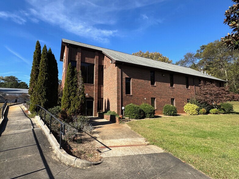 More Photos Of 3715 Bright Star Rd, Douglasville Religious Facility For Sale