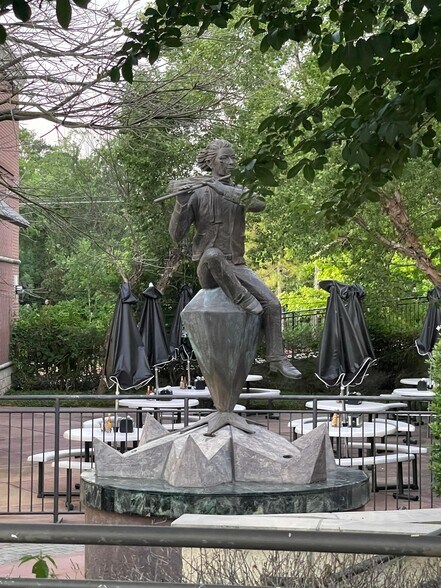 More Photos Of Hwy 105 @ Walden Rd, Montgomery Unknown For Sale