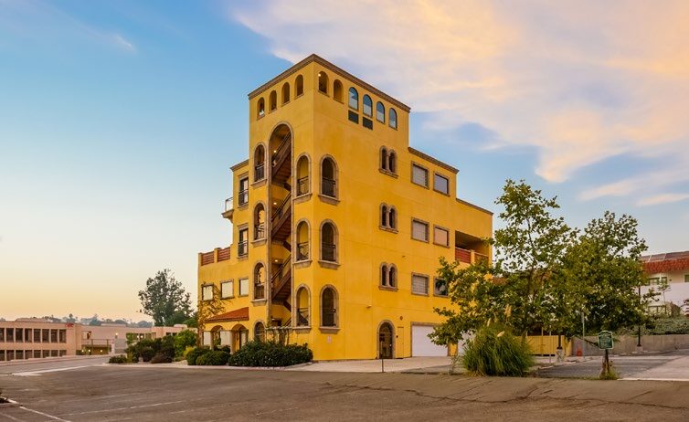 More Photos Of 2180 S El Camino Real, Oceanside Office For Sale