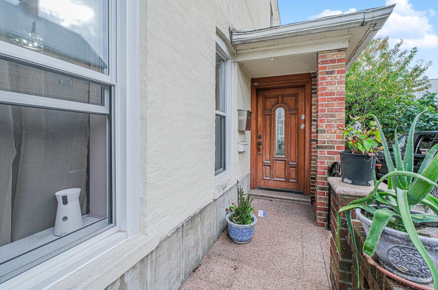 More Photos Of 2042 72nd St, Brooklyn Apartments For Sale