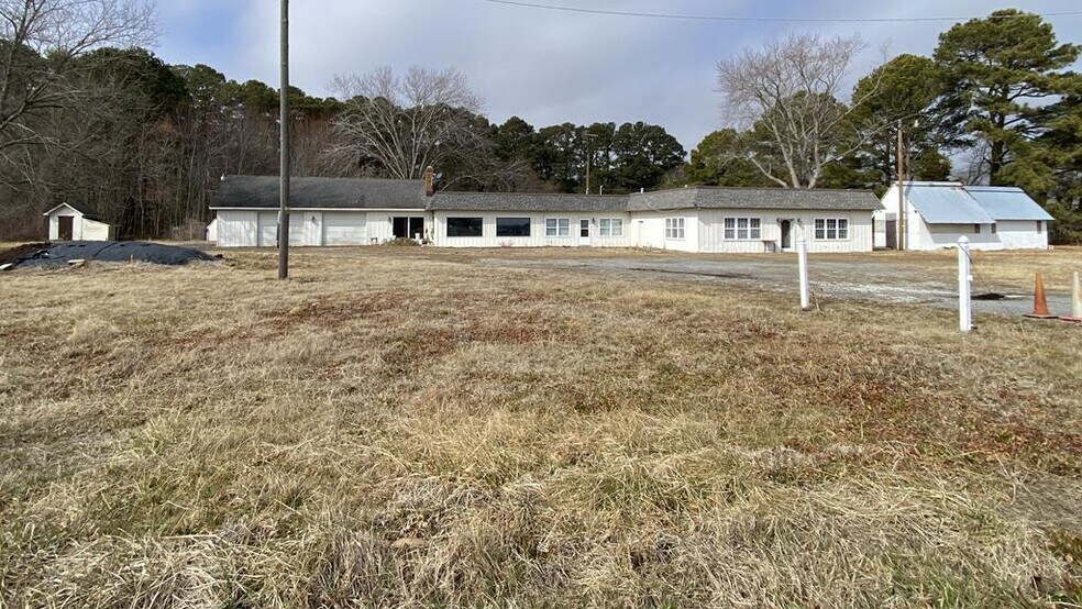Primary Photo Of 34446 Lankford Hwy, Painter Storefront Retail Residential For Sale