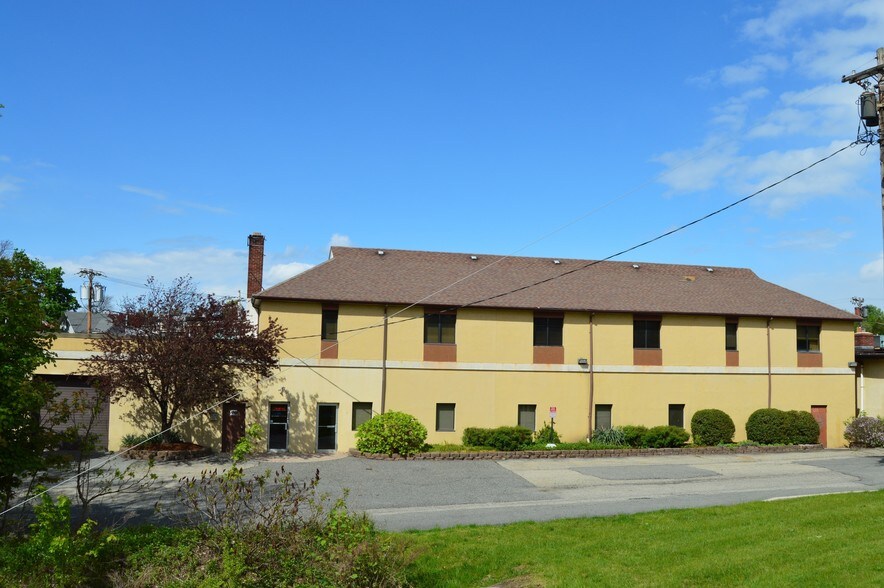 More Photos Of 83 Main St, Netcong Flex For Sale