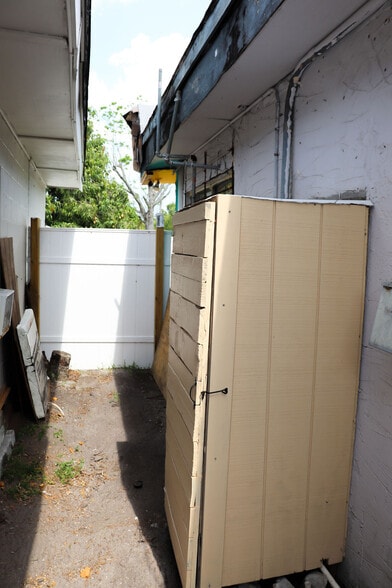 More Photos Of 4410 38th Ave, Vero Beach Multifamily For Sale