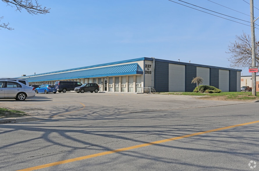 Primary Photo Of 237-265 Norseman St, Toronto Warehouse For Lease