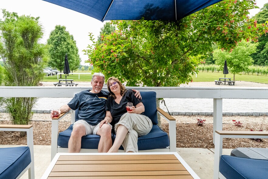 More Photos Of 10220 Lauer Rd, Baroda Winery Vineyard For Sale