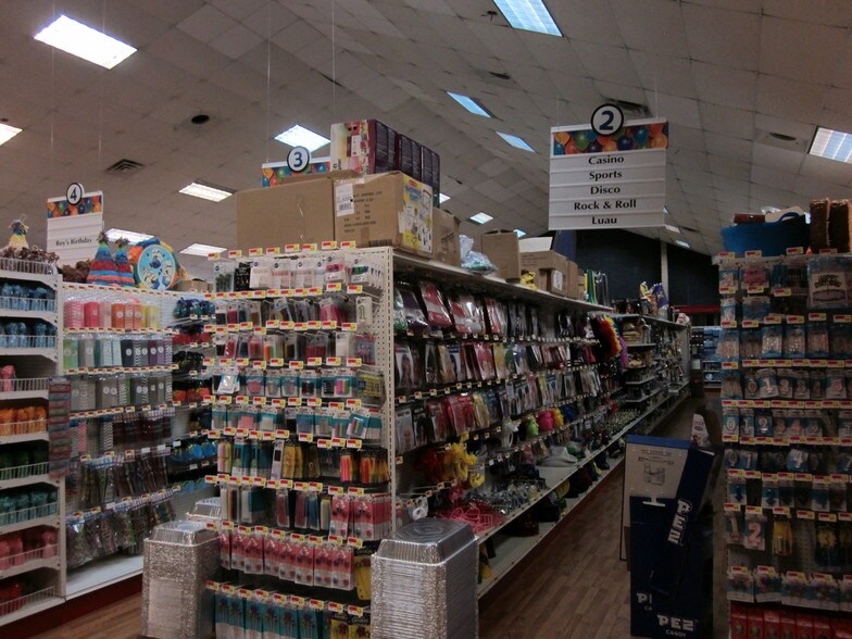 More Photos Of 311 S Range Ave, Denham Springs General Retail For Lease