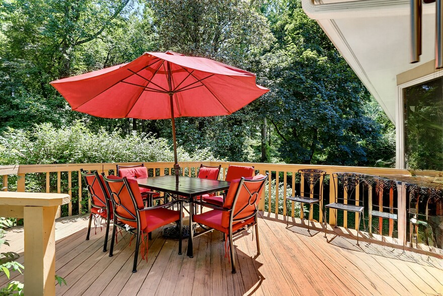 More Photos Of 515 Apple Grove Rd, Silver Spring Assisted Living For Sale