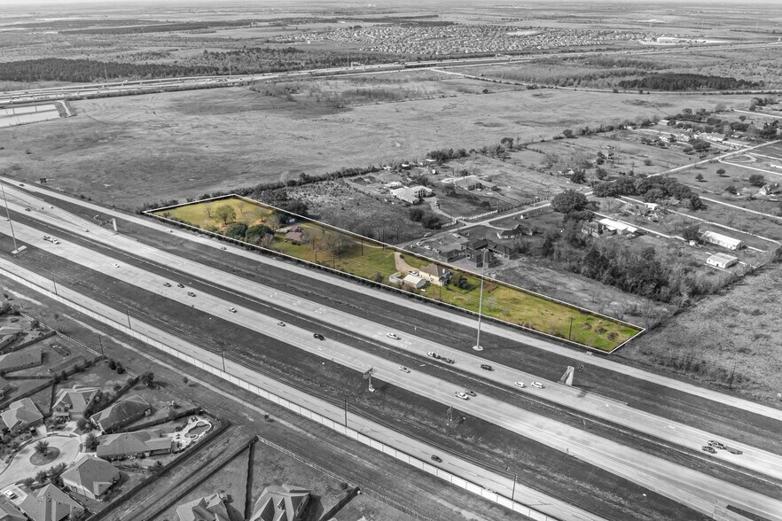 More Photos Of 30501 Coco St, Cypress Specialty For Sale