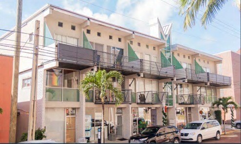 More Photos Of 2261-2283 Main St, Fort Myers General Retail For Sale