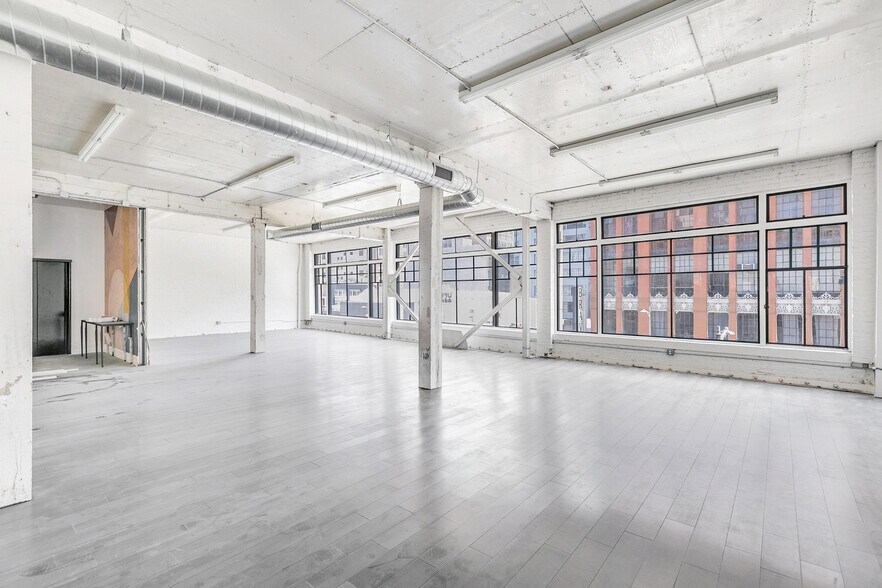 More Photos Of 823 S Los Angeles St, Los Angeles Loft Creative Space For Lease