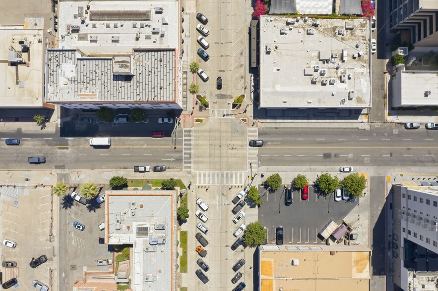 More Photos Of 1623-1633 19th St, Bakersfield Freestanding For Lease