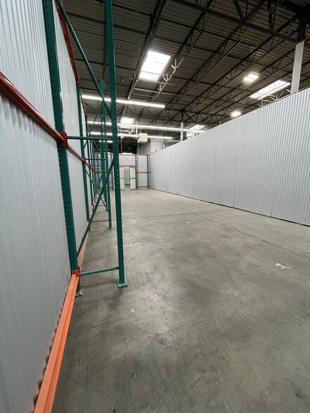 More Photos Of 4735-4795 Leyden St, Denver Warehouse For Lease