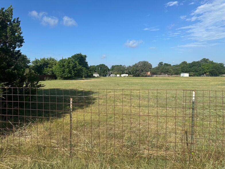 More Photos Of US HWY 183 South Hwy @ Old Austin Rd, Lampasas Land For Sale