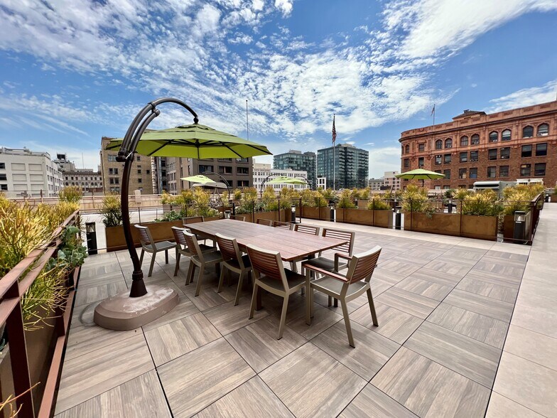 More Photos Of 309 W 7th St, Los Angeles Office For Sale