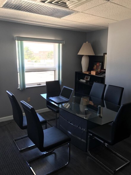 More Photos Of 152 Lynnway, Lynn Office For Sale