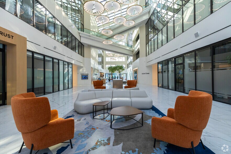 More Photos Of 100 2nd Ave S, Saint Petersburg Office For Lease