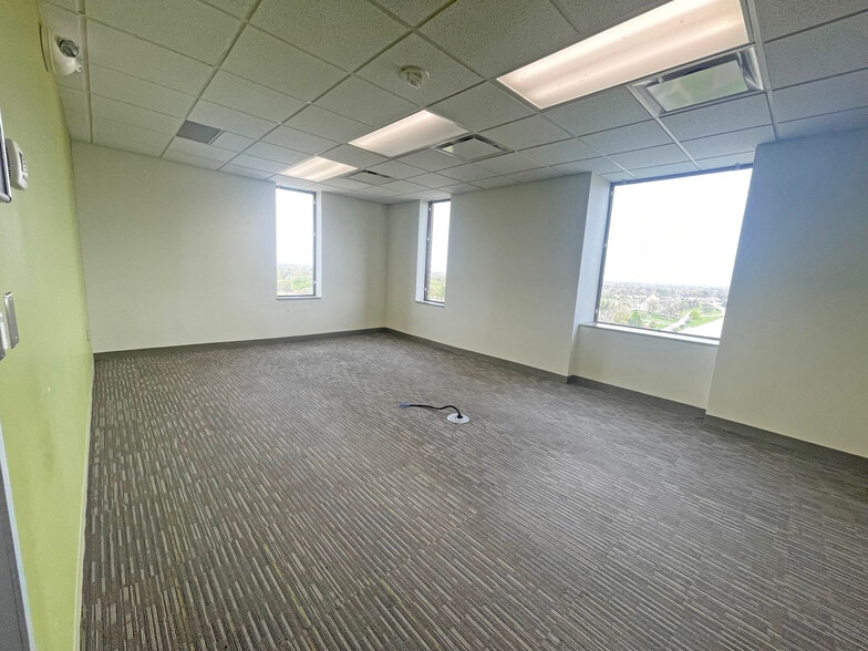 More Photos Of 21700 Northwestern Hwy, Southfield Loft Creative Space For Lease
