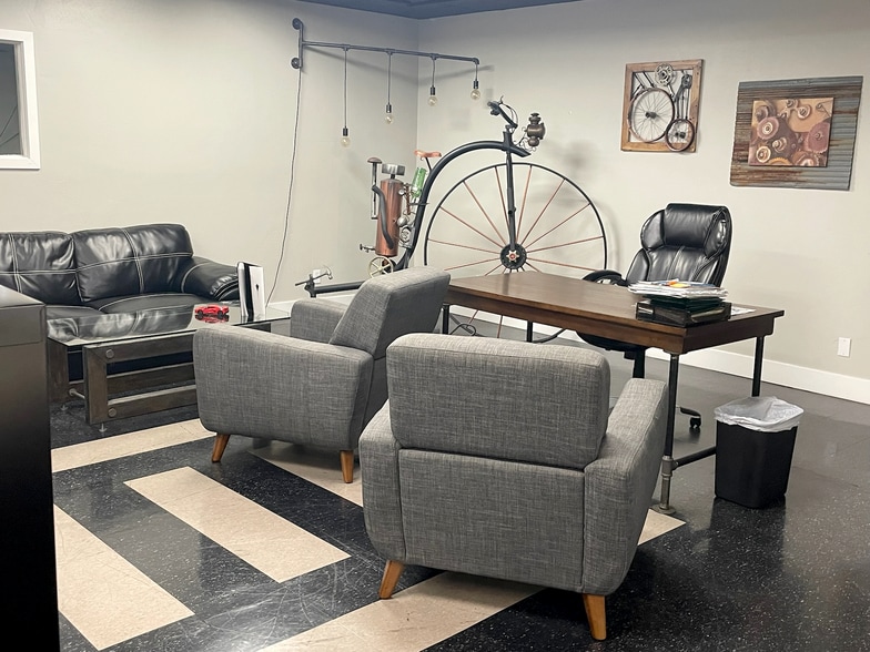 More Photos Of 1775 S East Bay Blvd, Provo Warehouse For Lease