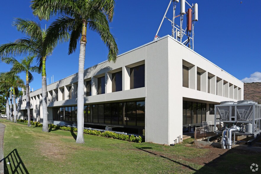 More Photos Of 850 W Hind Dr, Honolulu Medical For Lease