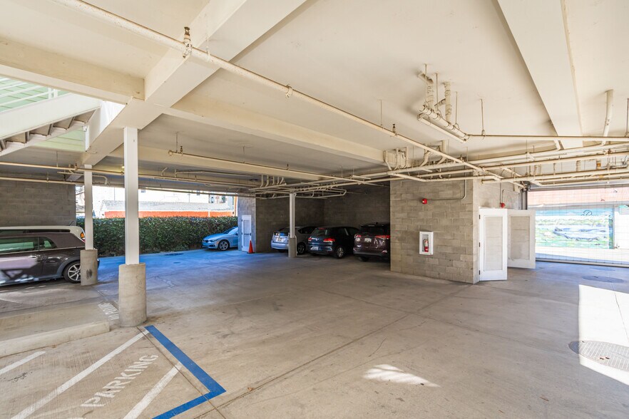 More Photos Of 519 T St, Sacramento Apartments For Sale