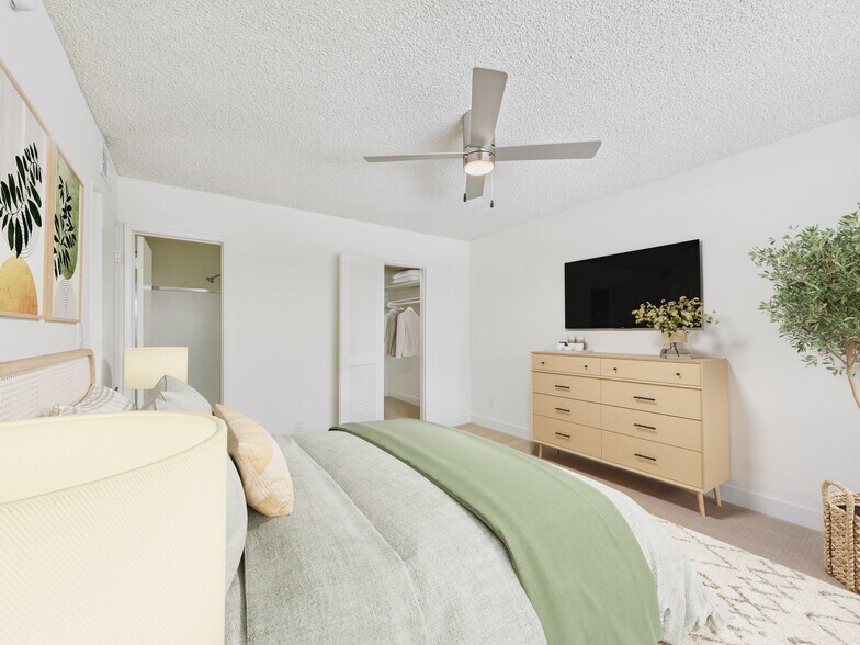 More Photos Of 4573 Willis Ave, Sherman Oaks Apartments For Sale