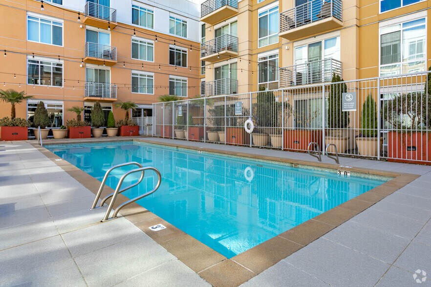 More Photos Of 7650 SE 27th St, Mercer Island Apartments For Lease