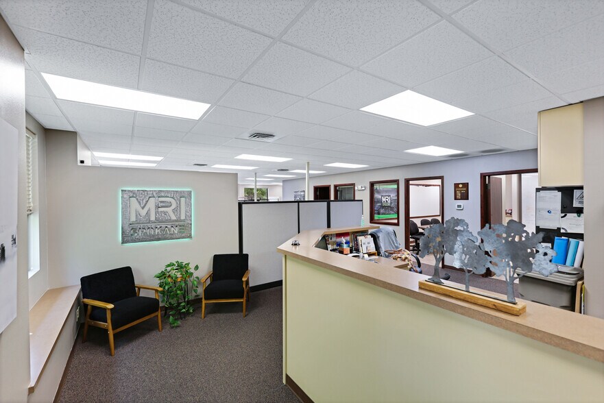 More Photos Of 1131 E Westview Ct, Spokane Medical For Lease