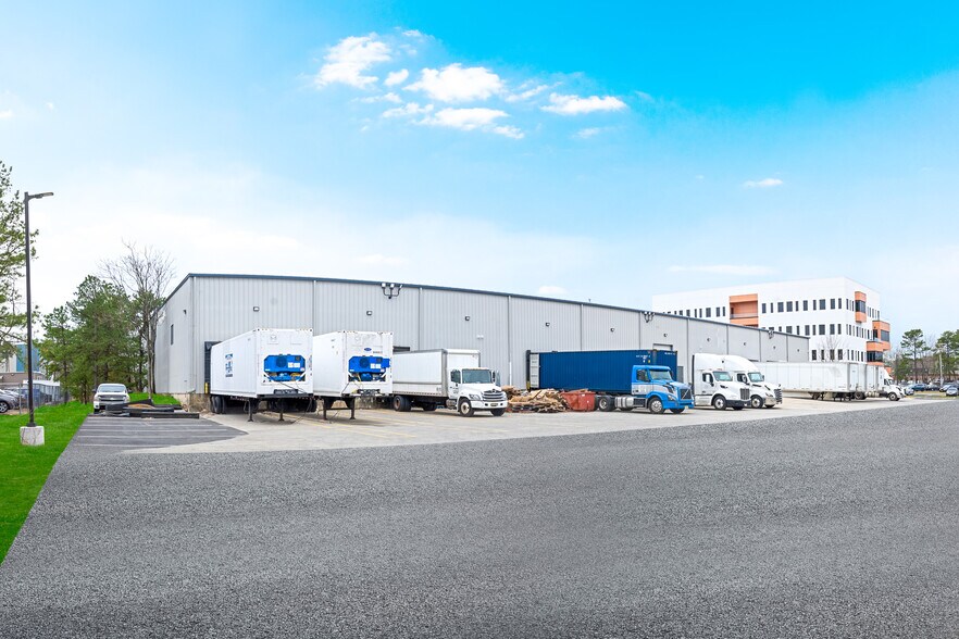 Primary Photo Of 475 Oberlin Ave S, Lakewood Warehouse For Lease