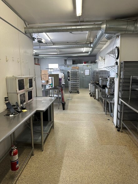 More Photos Of 1886 S Broadway, Denver Freestanding For Lease