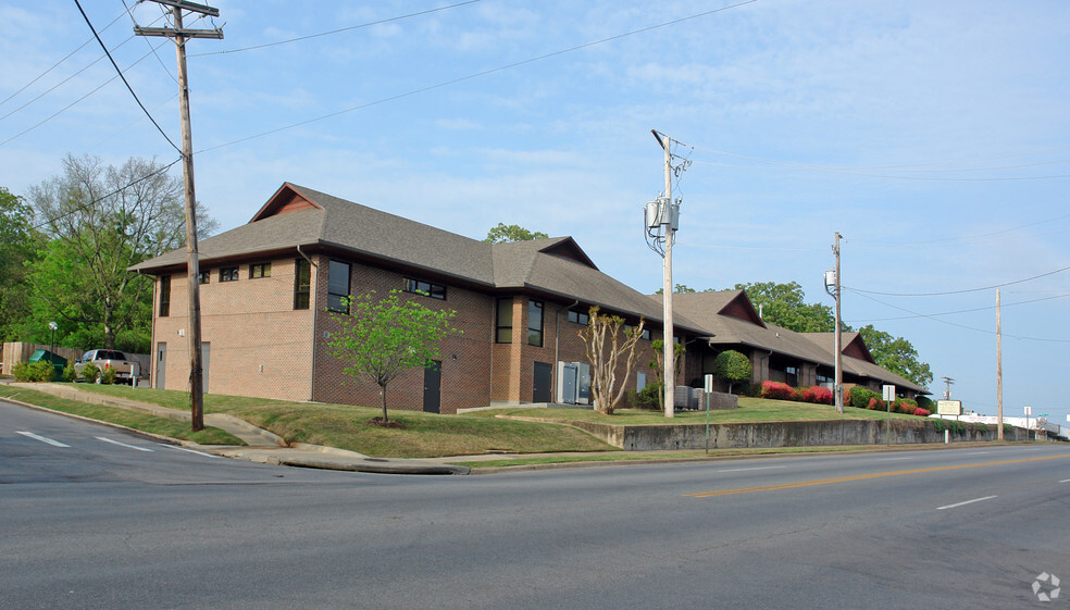 Primary Photo Of 5315 W 12th St, Little Rock Medical For Sale