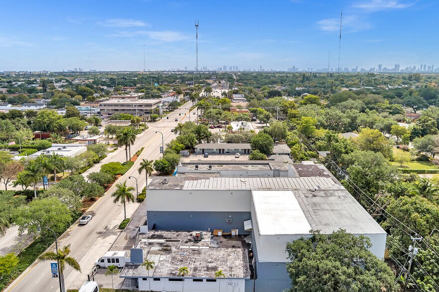 More Photos Of 6240-6244 Miramar Pky, Miramar Medical For Lease