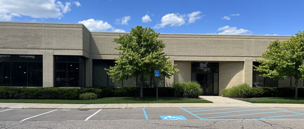 More Photos Of 39625 Lewis Dr, Novi Research And Development For Lease