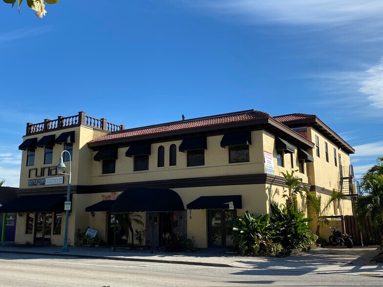 More Photos Of 219 N 21st Ave, Hollywood Storefront Retail Office For Lease