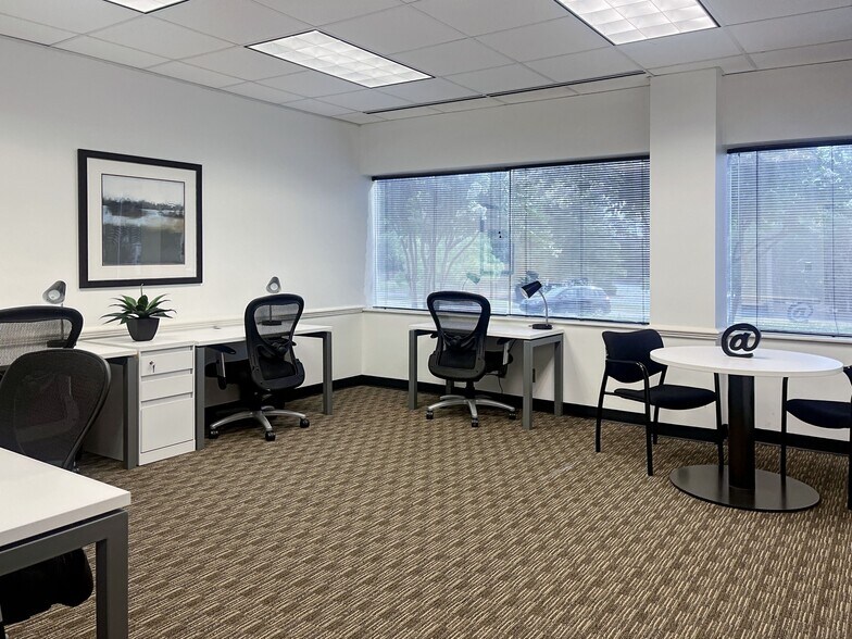 More Photos Of 1 Perimeter Park S, Birmingham Coworking Space