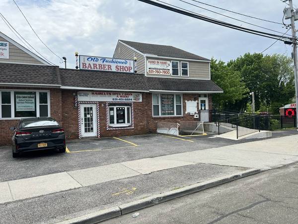 More Photos Of 764 Middle Country Rd, Selden Unknown For Lease