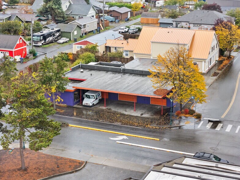 More Photos Of 209 S Sequim Ave, Sequim General Retail For Lease