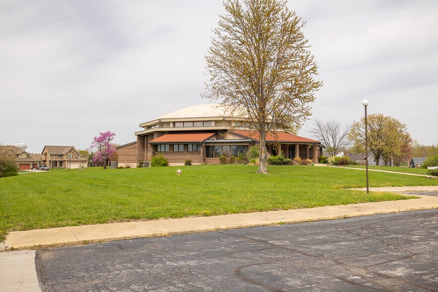 More Photos Of 800 SW 150 Hwy, Lee's Summit Office For Sale