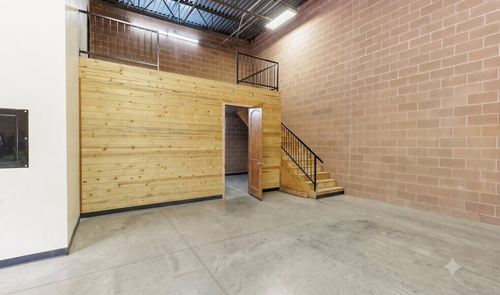 More Photos Of 195 W 500 N, La Verkin Warehouse For Sale