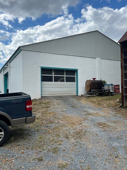 More Photos Of 7923 Industrial Park Rd, Easton Warehouse For Sale