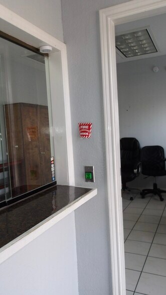 More Photos Of 505 Texas 100, Port Isabel Freestanding For Lease