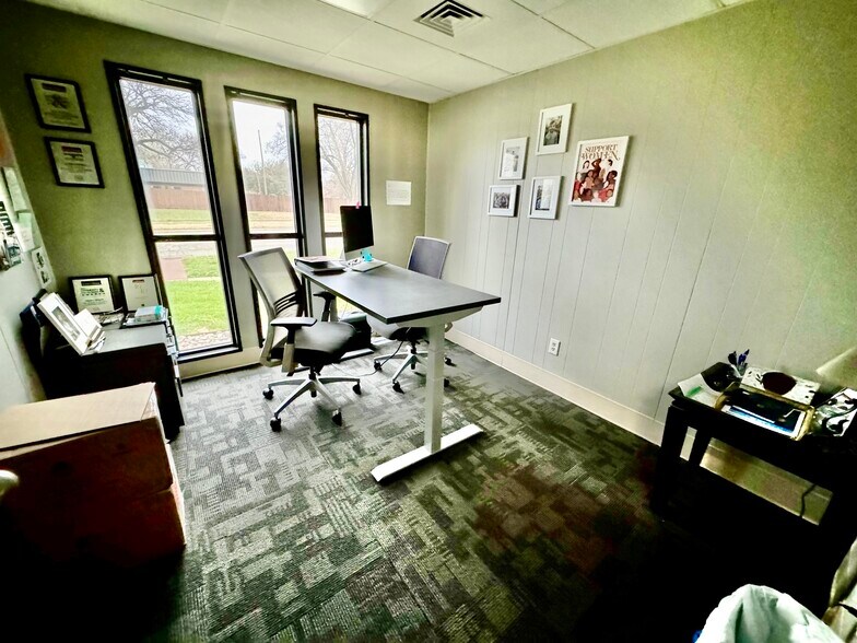 More Photos Of 1144 N St. Francis, Wichita Medical For Sale