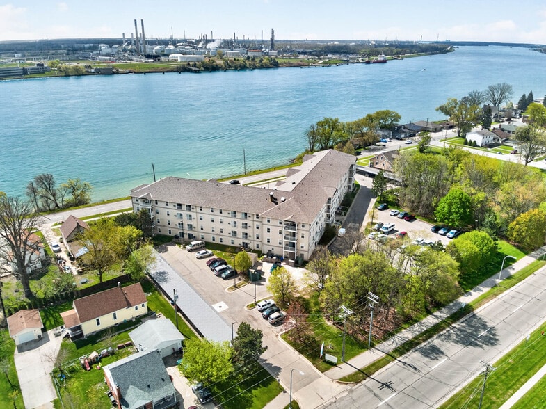 Primary Photo Of 3345 Military St, Port Huron Apartments For Sale