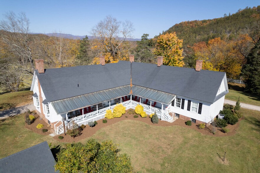 More Photos Of 4301 Longdale Furnace Rd, Clifton Forge Lodge Meeting Hall For Sale
