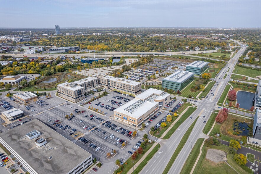 More Photos Of 2030 York Rd, Oak Brook Health Club For Lease