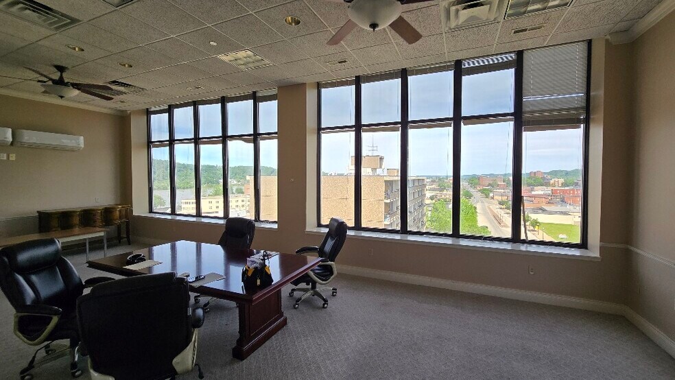 More Photos Of 1108 3rd Ave, Huntington Office For Lease